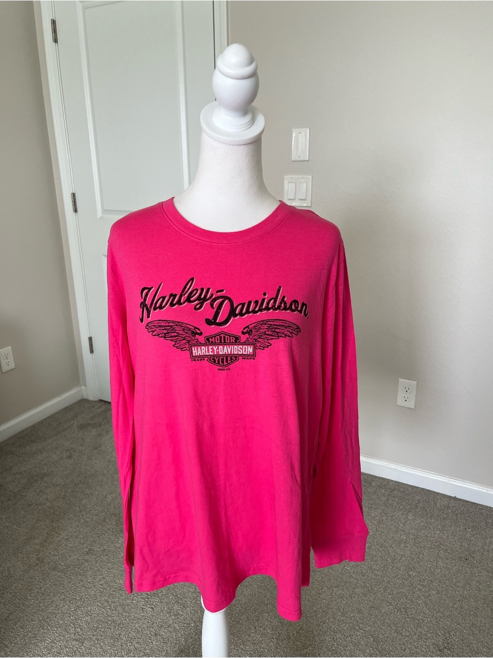 NWOT Harley-Davidson Hot Pink Logo Long Sleeve Shirt with Harley on Arm Size 1X